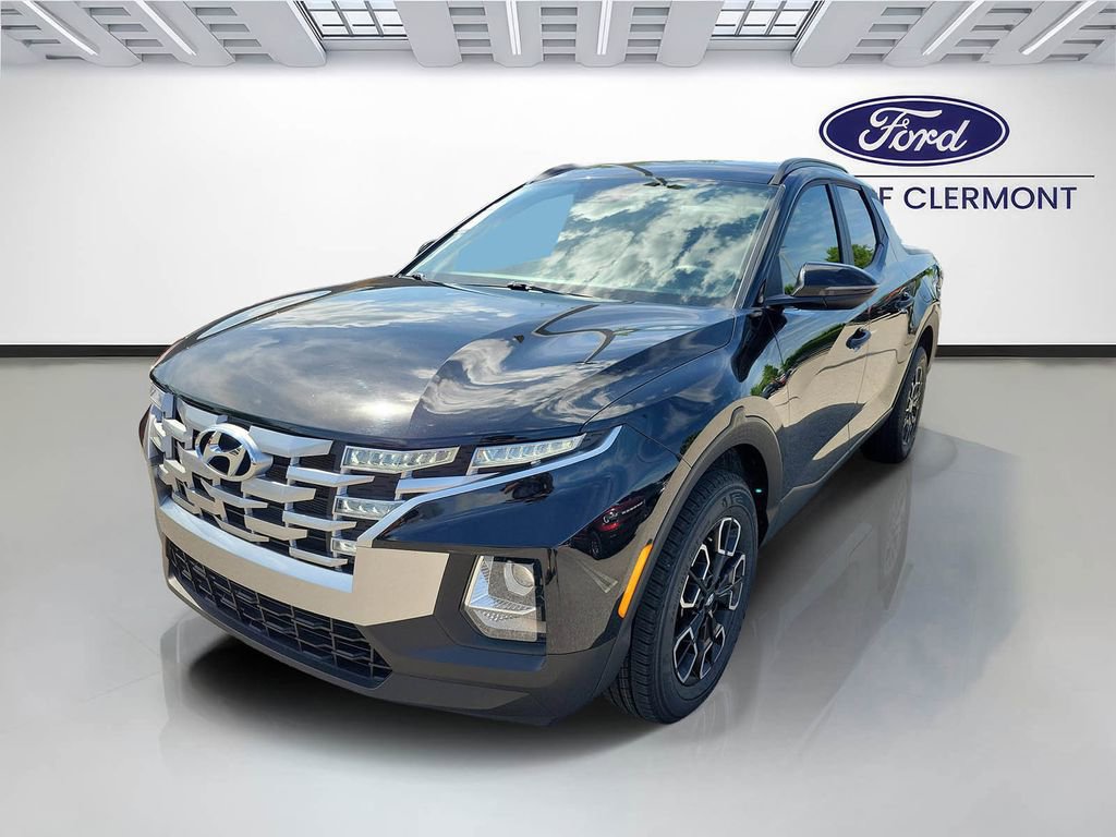 Used 2022 Hyundai Santa Cruz SEL w/ Activity Package FWD image 2