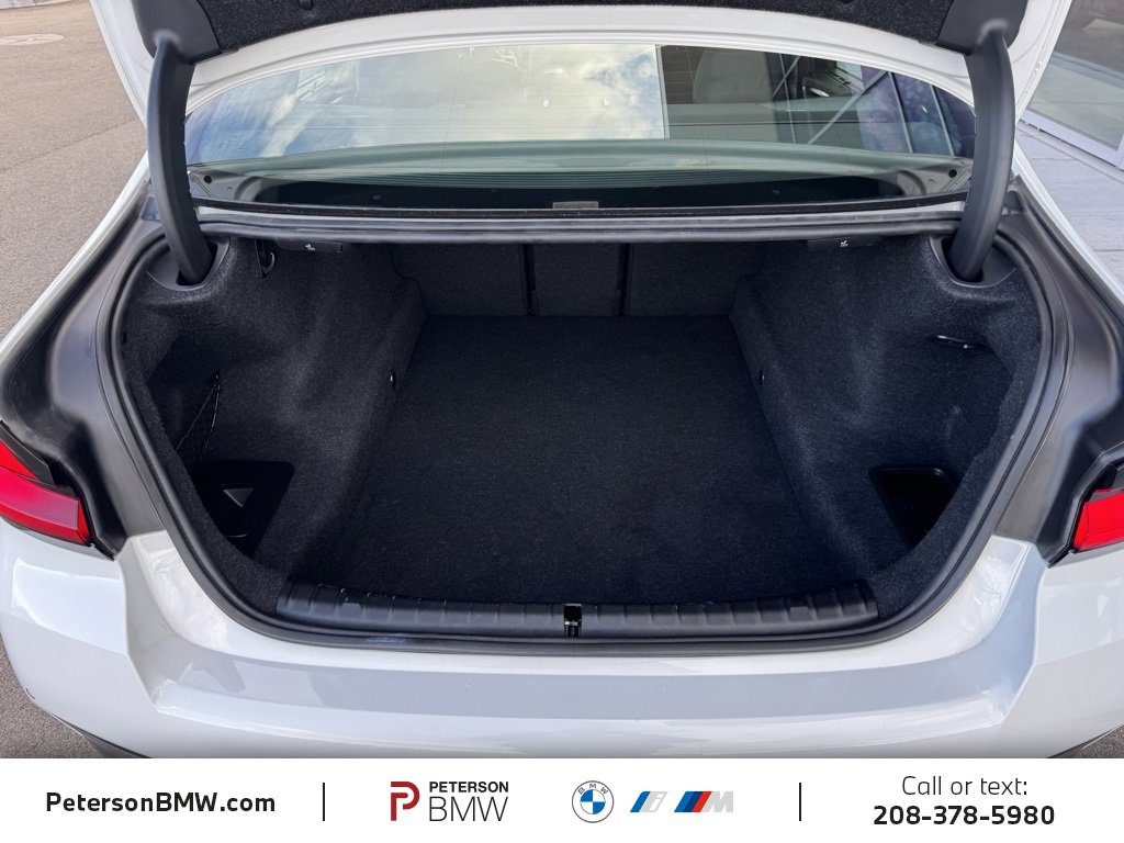 Used 2023 BMW M550i xDrive w/ Executive Package image 7