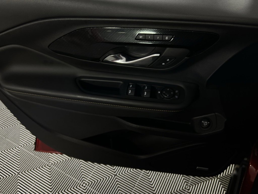 Used 2024 GMC Terrain AT4 w/ Infotainment Package II image 30