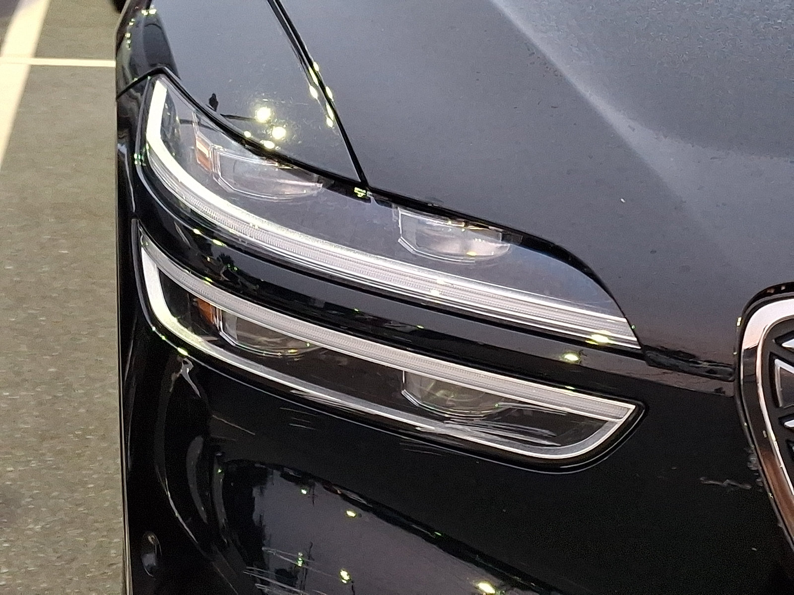 Certified 2023 Genesis Electrified GV70 AWD/4WD image 9