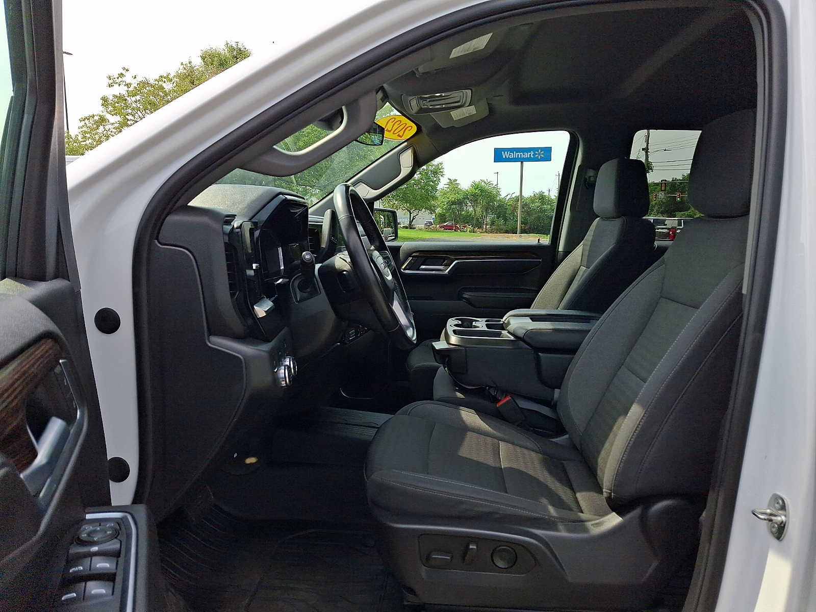 Used 2022 GMC Sierra 1500 Elevation AWD/4WD image 14
