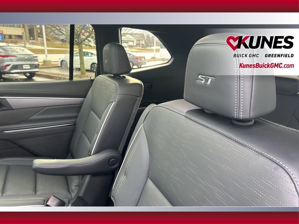 New 2025 Buick Enclave Sport Touring w/ Power Package image 34