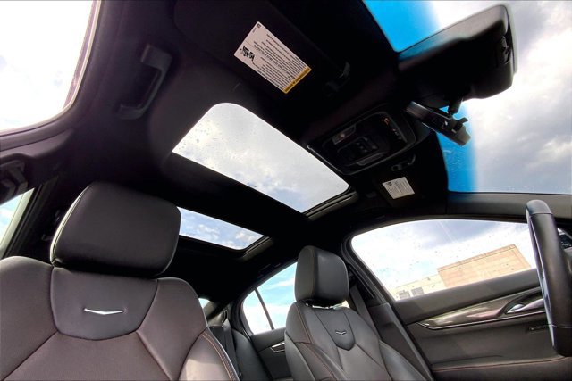 Used 2023 Cadillac CT5 V w/ LPO, ONYX Package image 22