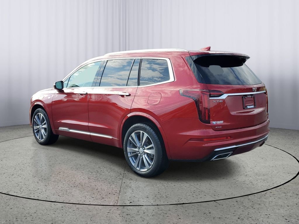 Used 2025 Cadillac XT6 Premium Luxury w/ LPO, Floor Liner Package AWD/4WD image 4