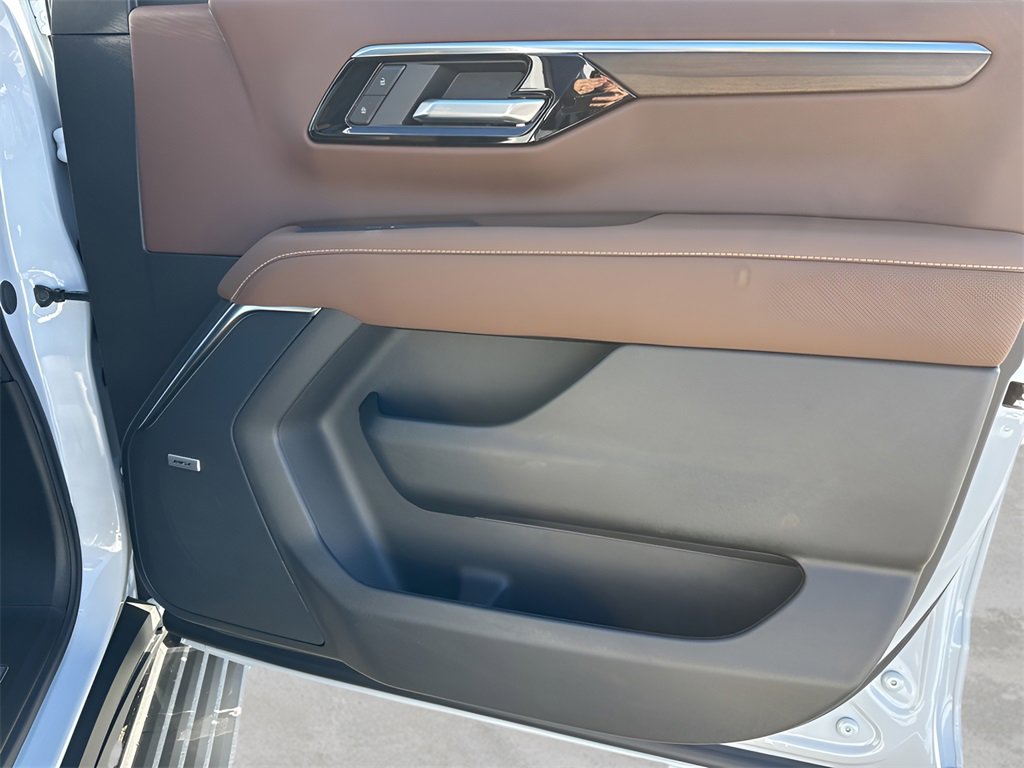 New 2026 Chevrolet Tahoe High Country image 9