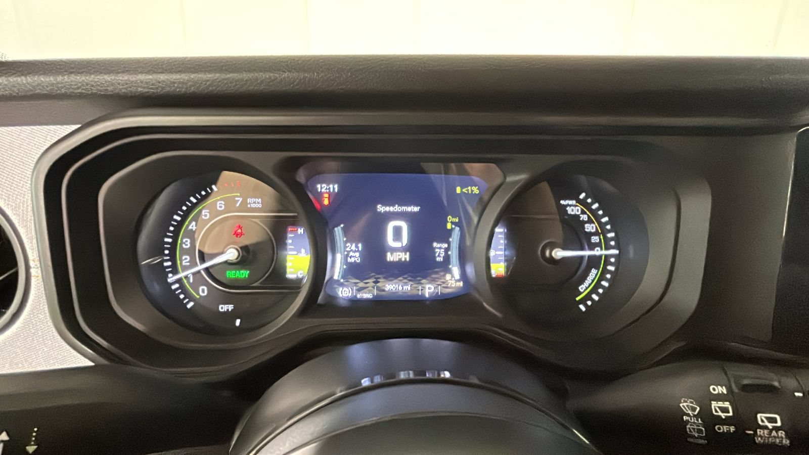 Used 2024 Jeep Wrangler Unlimited w/ Convenience Group AWD/4WD image 21