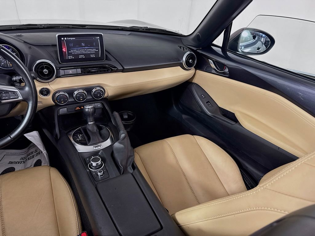 Used 2016 MAZDA MX-5 Miata Grand Touring RWD image 27