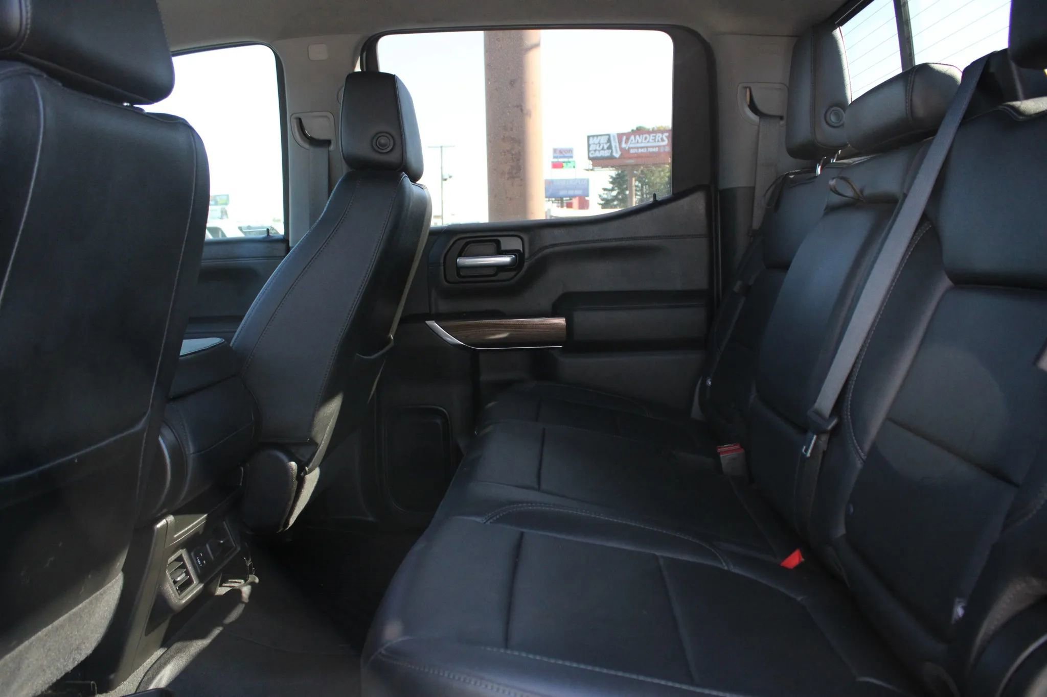 Used 2021 Chevrolet Silverado 1500 LT w/ Texas Edition Plus AWD/4WD image 11