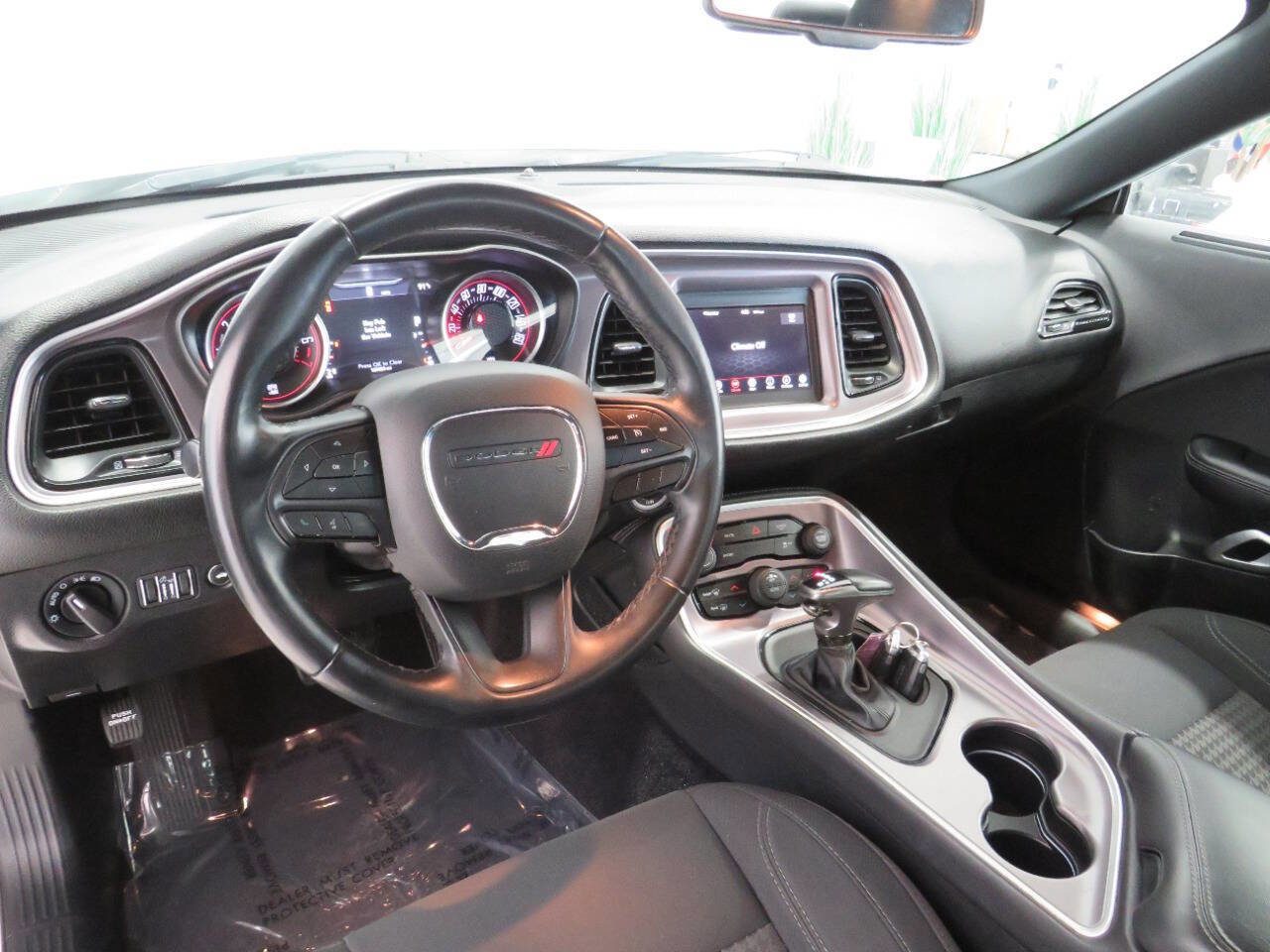 Used 2019 Dodge Challenger SXT AWD/4WD image 14