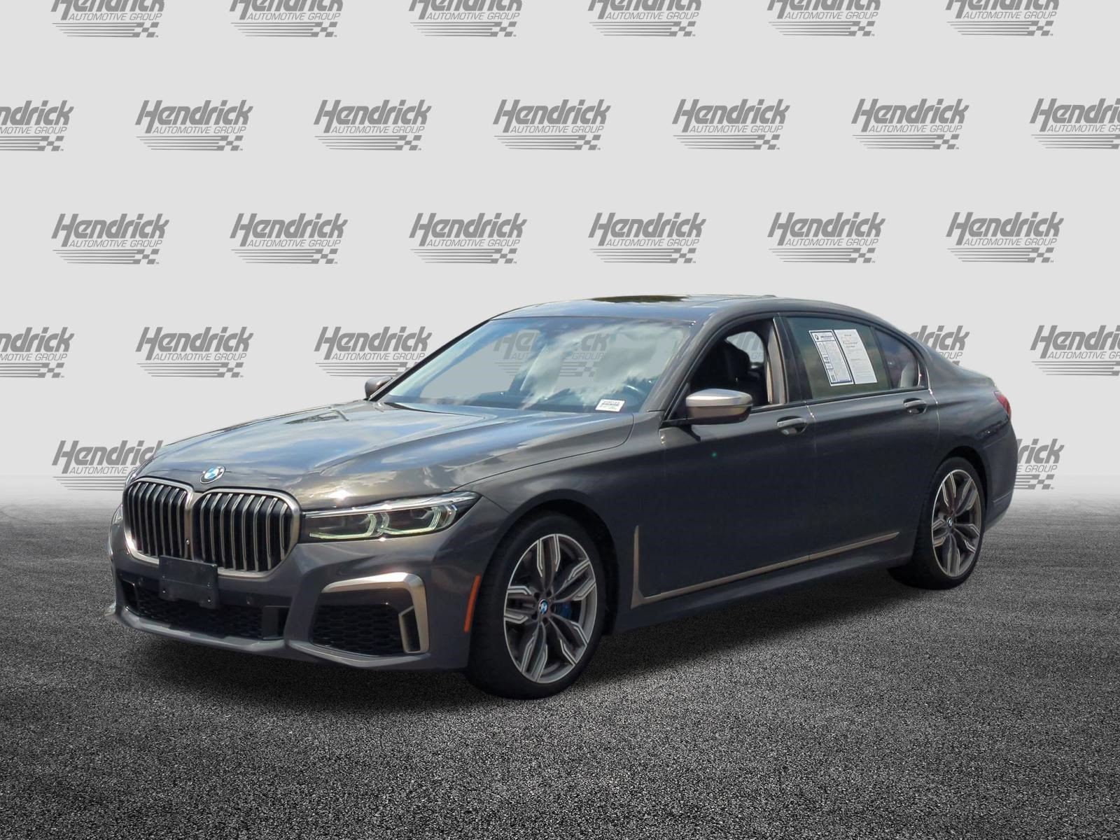 Used 2022 BMW M760i xDrive AWD/4WD image 5