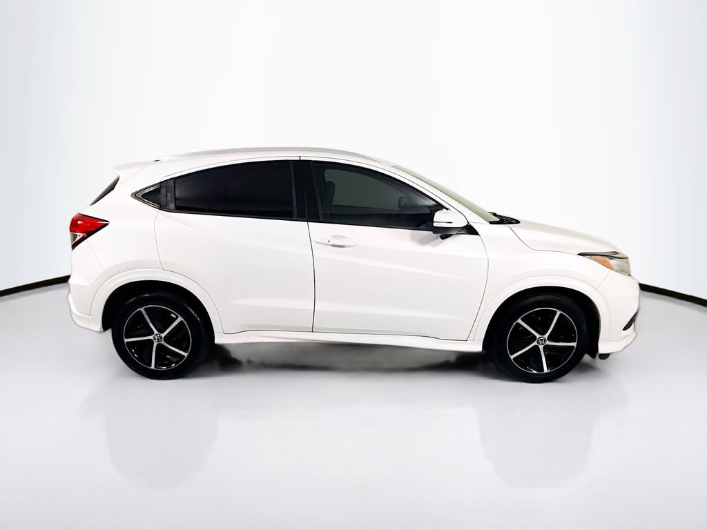 Certified 2019 Honda HR-V Touring image 4