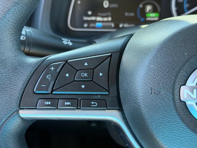 Certified 2025 Nissan Leaf S FWD image 13