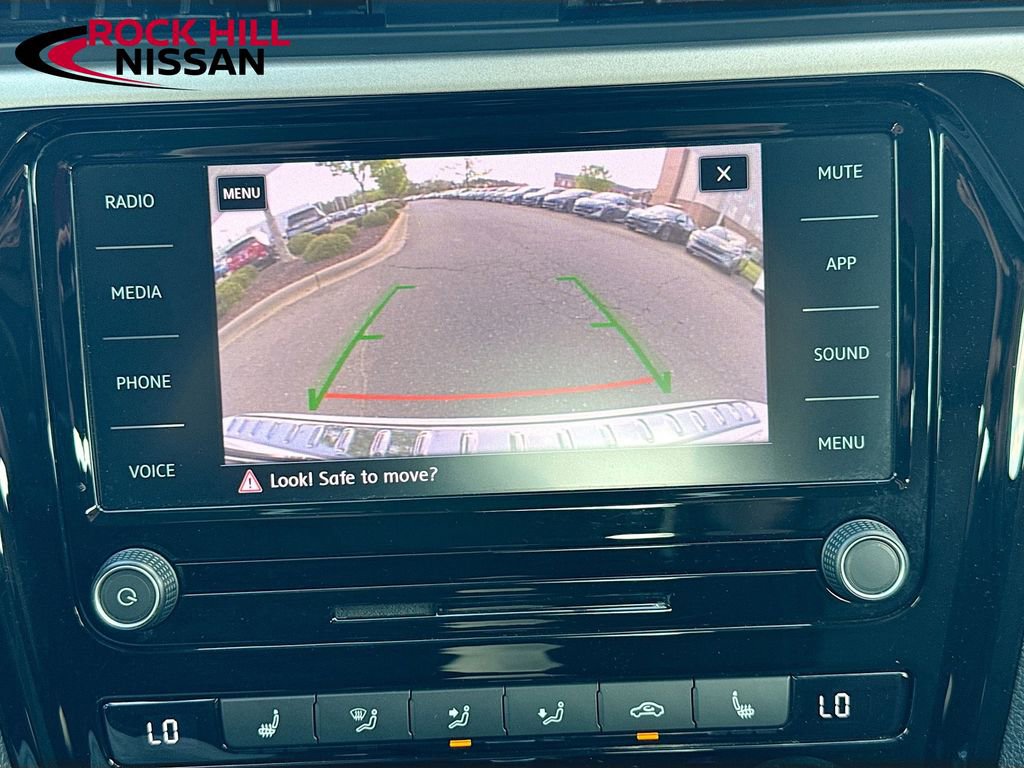 Used 2021 Volkswagen Passat 2.0T SE image 14