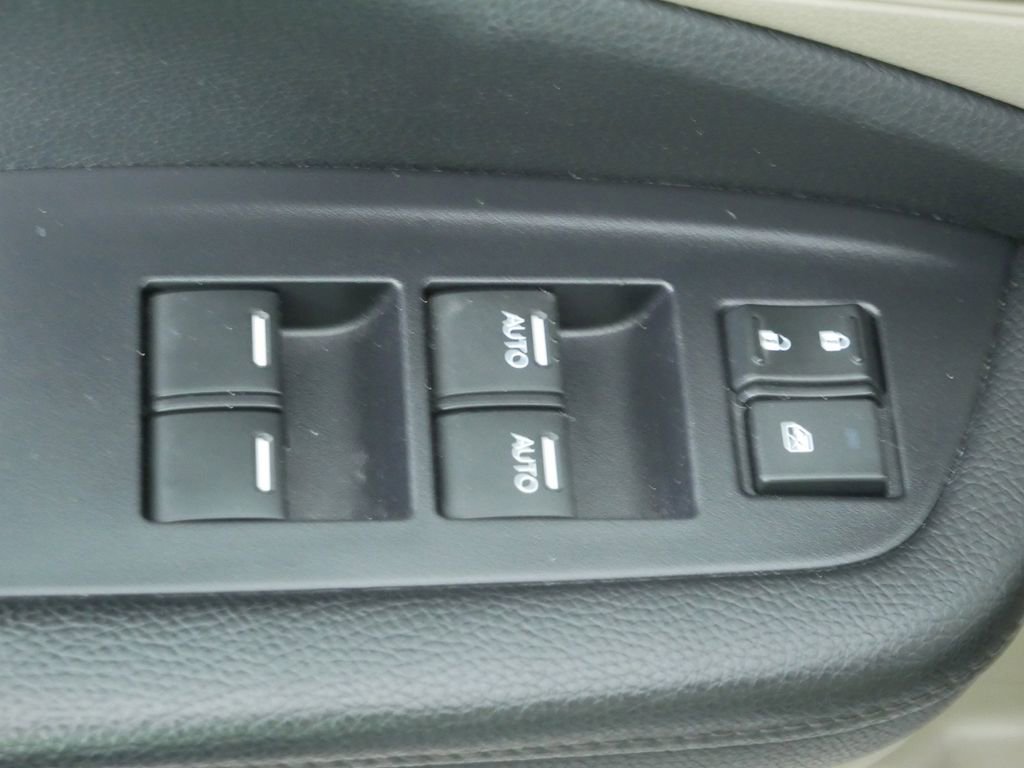 Used 2020 Honda Pilot Touring image 21