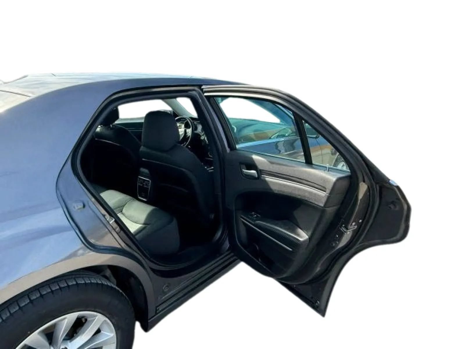 Used 2019 Chrysler 300 Touring RWD image 14