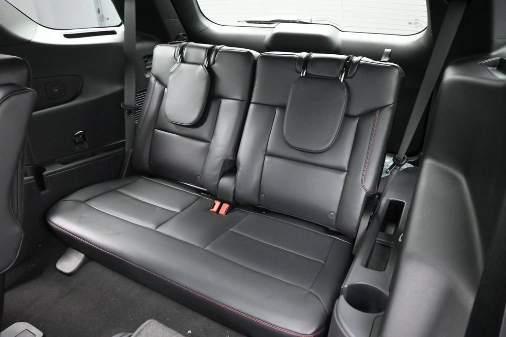 New 2026 Ford Explorer ST-Line w/ ST-Line Street Pack AWD/4WD image 21