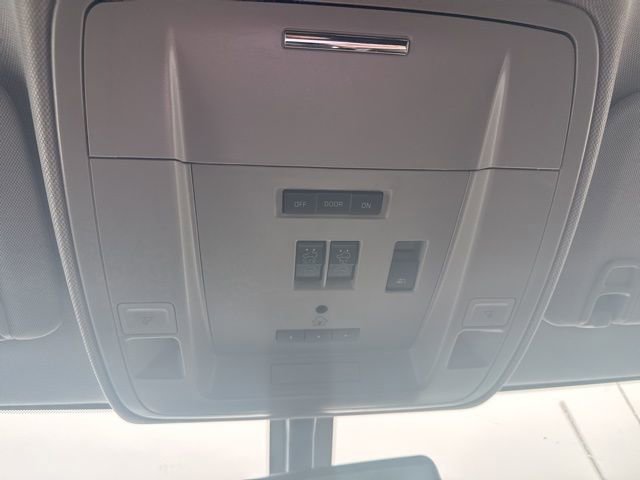 Used 2015 GMC Sierra 2500 Denali image 25