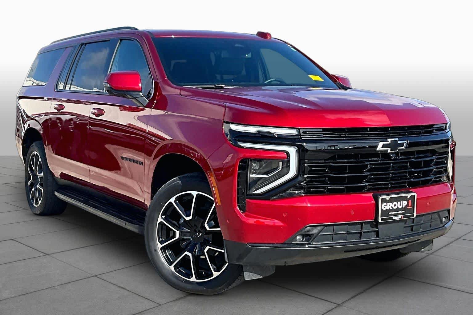 Certified 2025 Chevrolet Suburban RST w/ Comfort Package RWD image 4