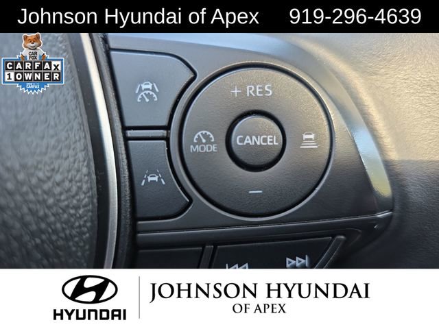 Used 2024 Toyota Corolla Cross XLE w/ Convenience Package image 28