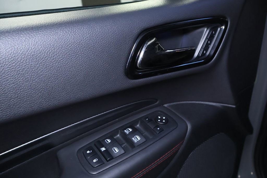 Used 2023 Dodge Durango GT image 13