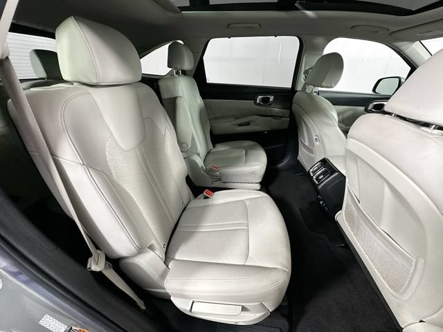 Used 2023 Kia Sorento SX Prestige w/ Panoramic Sunroof Package AWD/4WD image 31