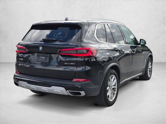 Used 2021 BMW X5 xDrive40i AWD/4WD image 4