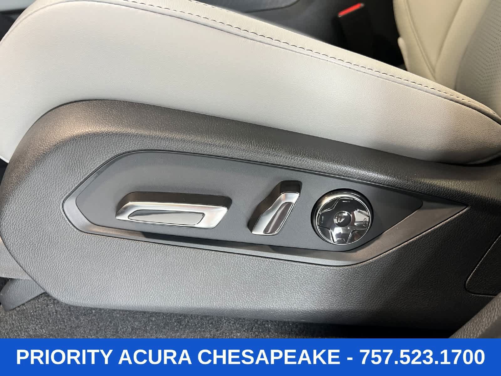 New 2026 Acura MDX w/ Technology Package AWD/4WD image 16