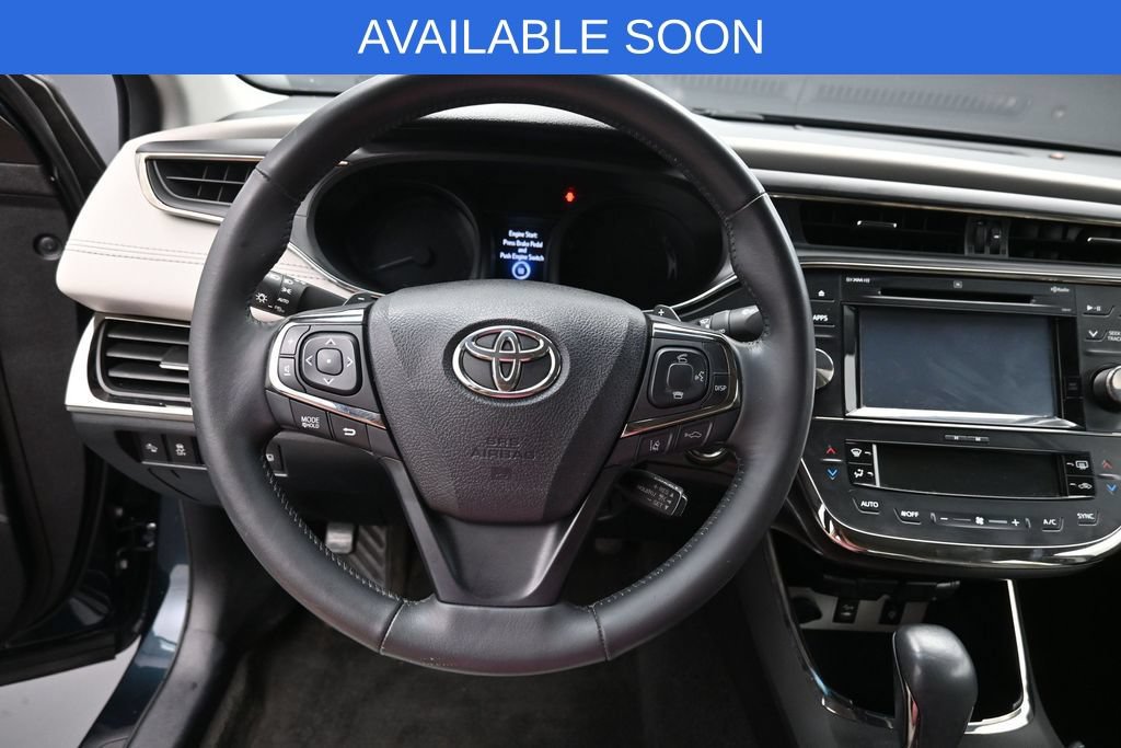 Used 2016 Toyota Avalon Limited w/ Toyota Safety Sense Package FWD image 17