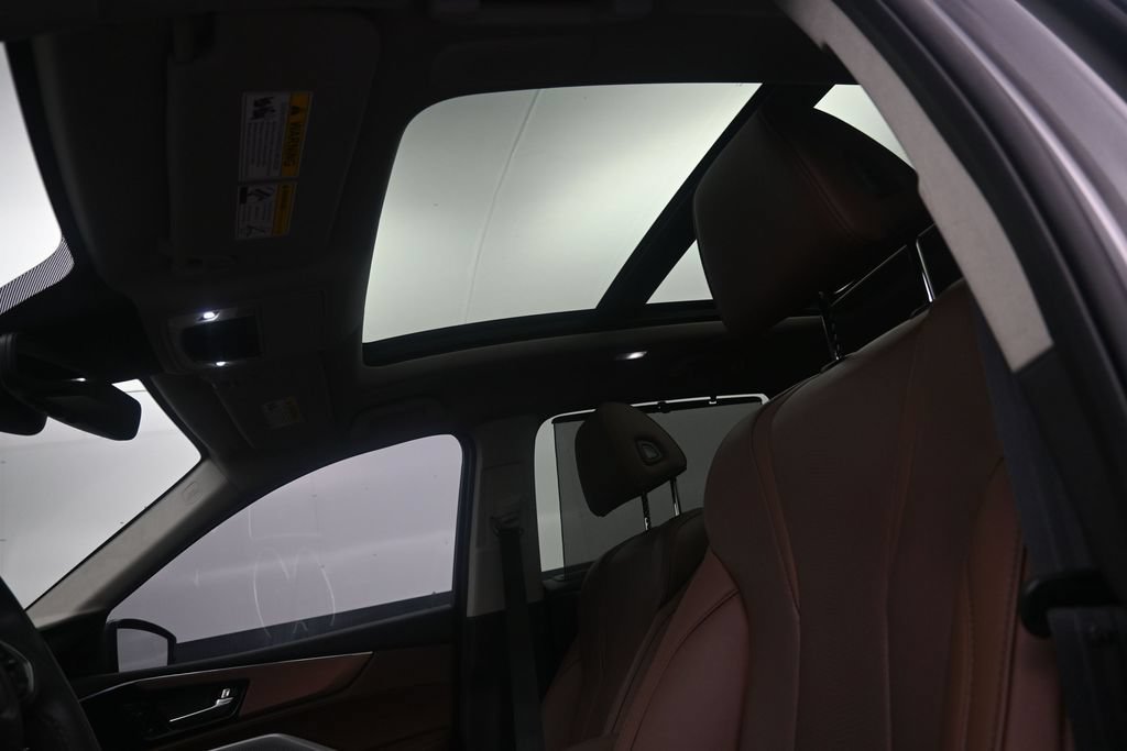 Used 2025 Acura MDX w/ Technology Package FWD image 21