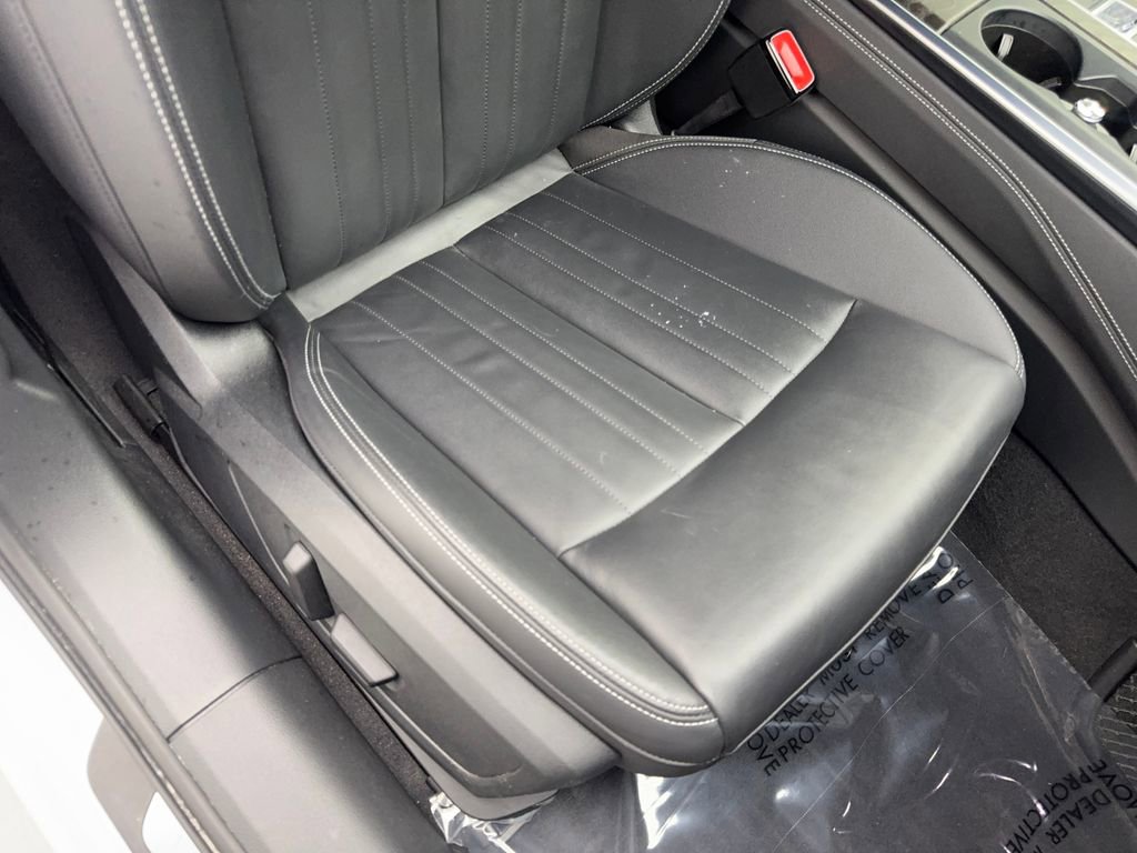 Used 2023 Audi A6 Premium Plus w/ Premium Plus Package image 47