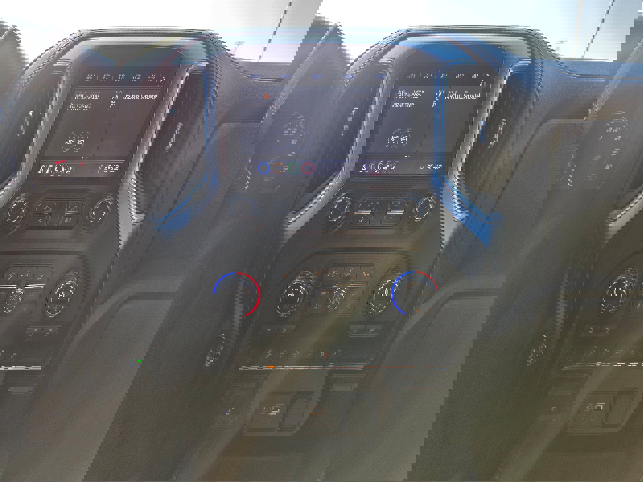 Used 2019 Chevrolet Silverado 1500 RST image 12