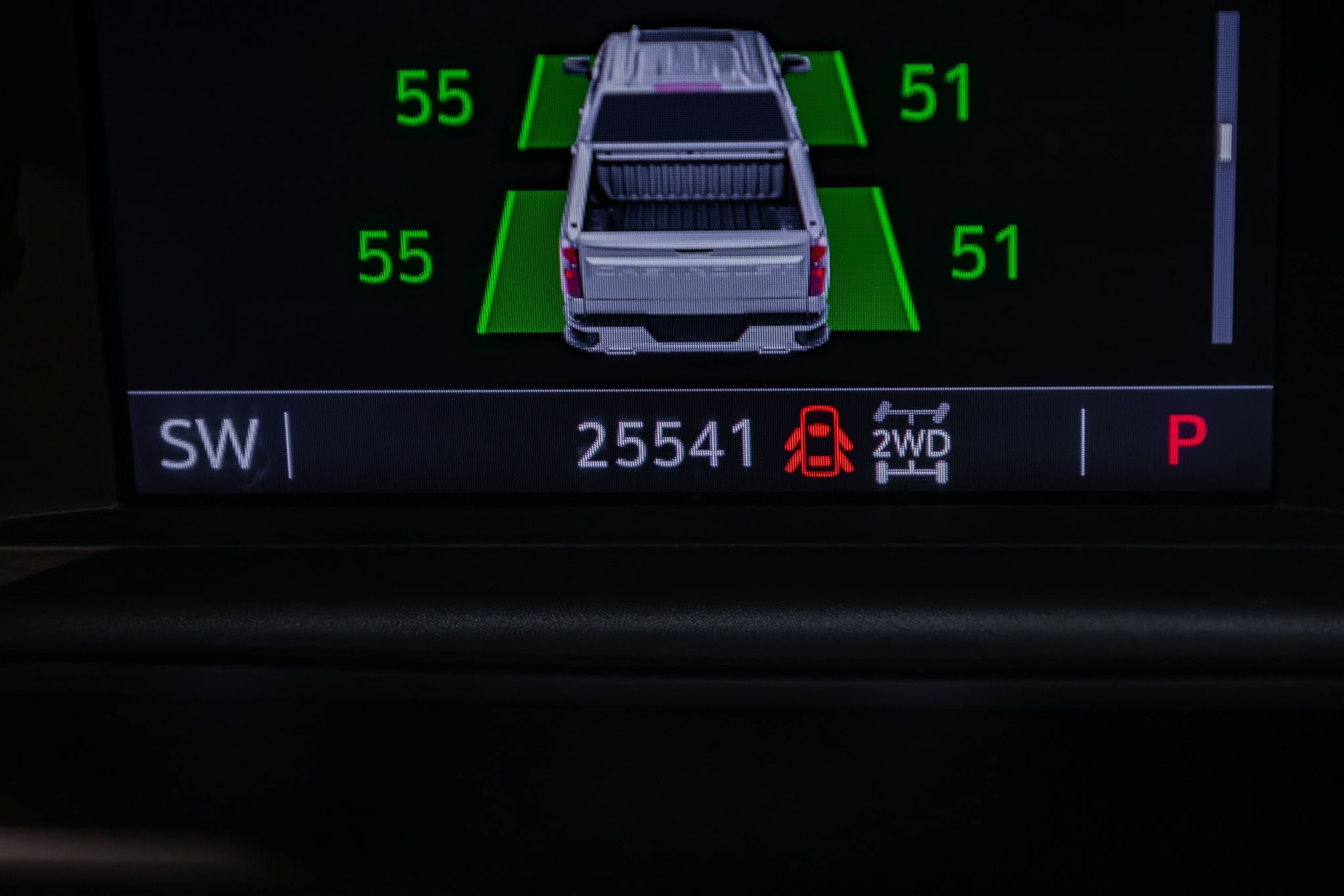 Used 2022 Chevrolet Silverado 1500 RST w/ Safety Package AWD/4WD image 17