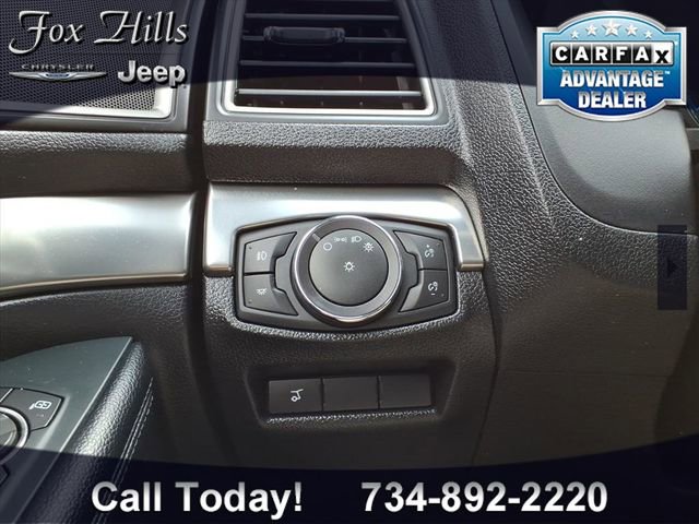Used 2018 Ford Explorer XLT w/ Equipment Group 202A image 16