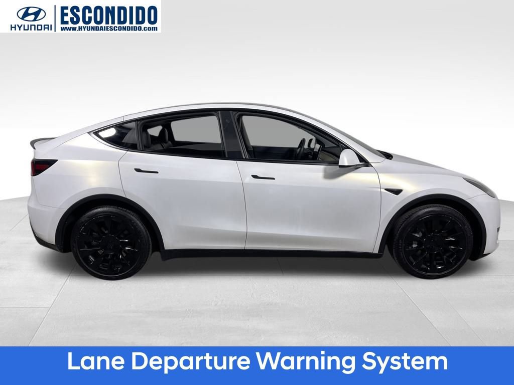 Used 2021 Tesla Model Y Long Range image 6