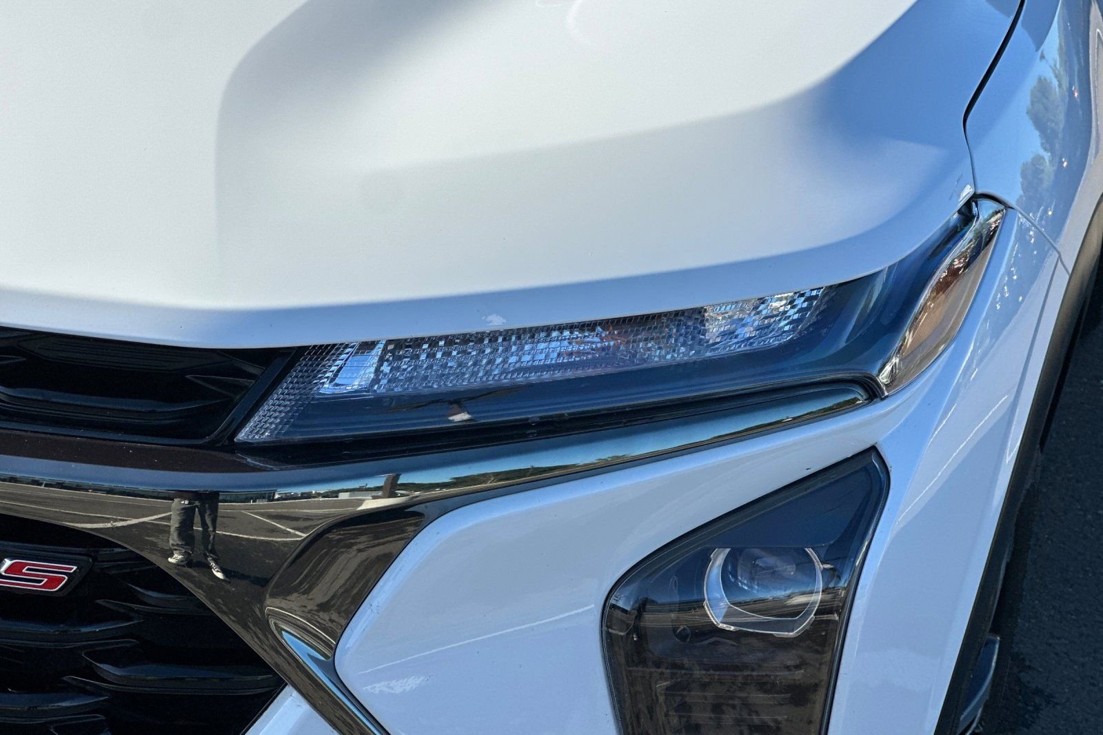 Used 2025 Chevrolet Trax RS image 52