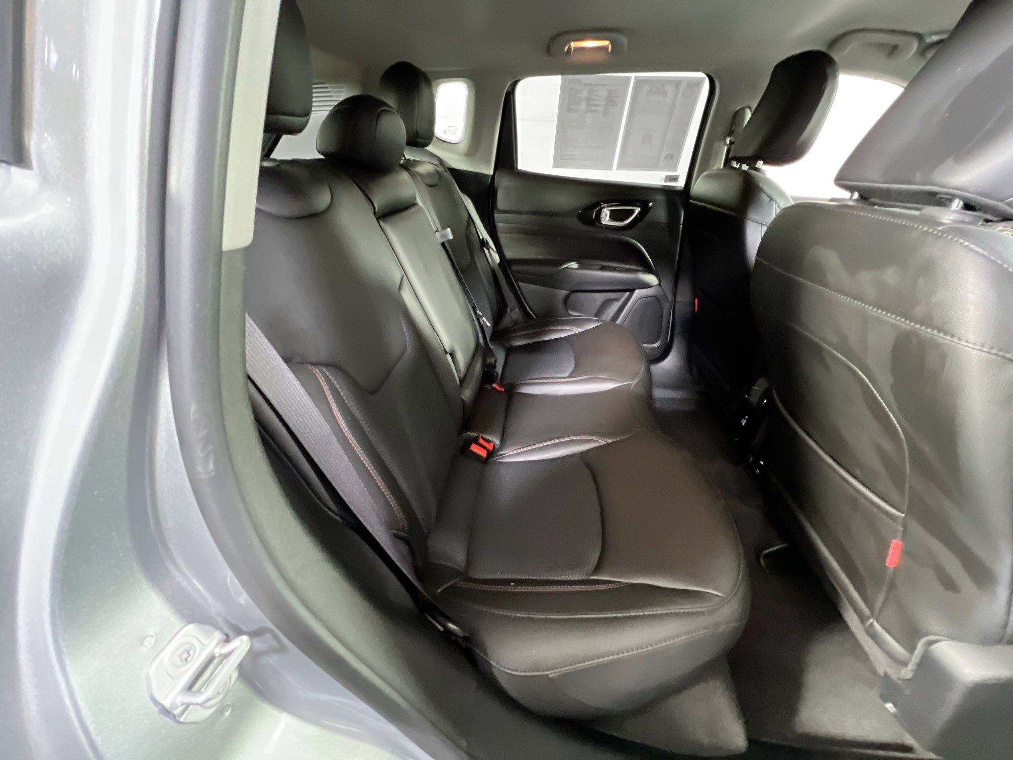 Used 2022 Jeep Compass Trailhawk w/ Trailhawk Convenience Group image 25