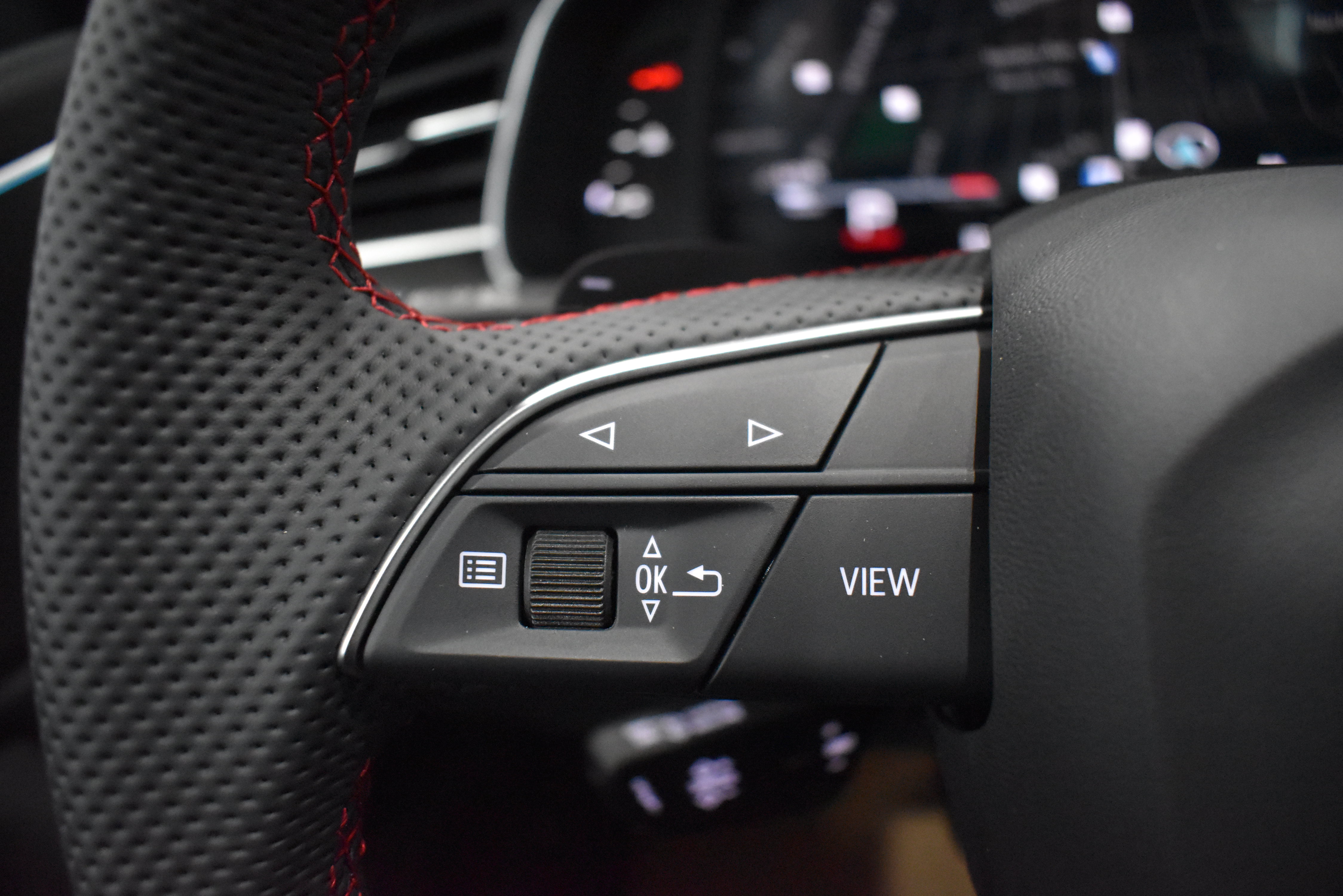 New 2026 Audi SQ8 Prestige AWD/4WD image 23