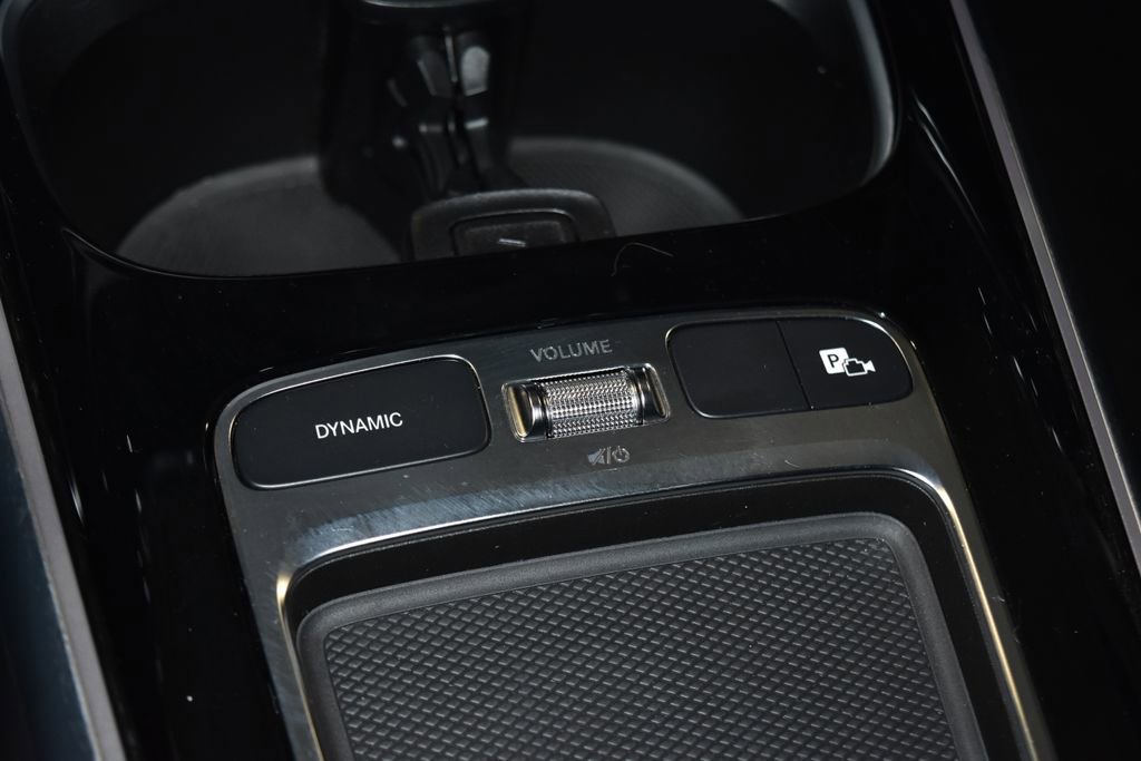 Used 2024 Mercedes-Benz EQB 300 4MATIC image 17