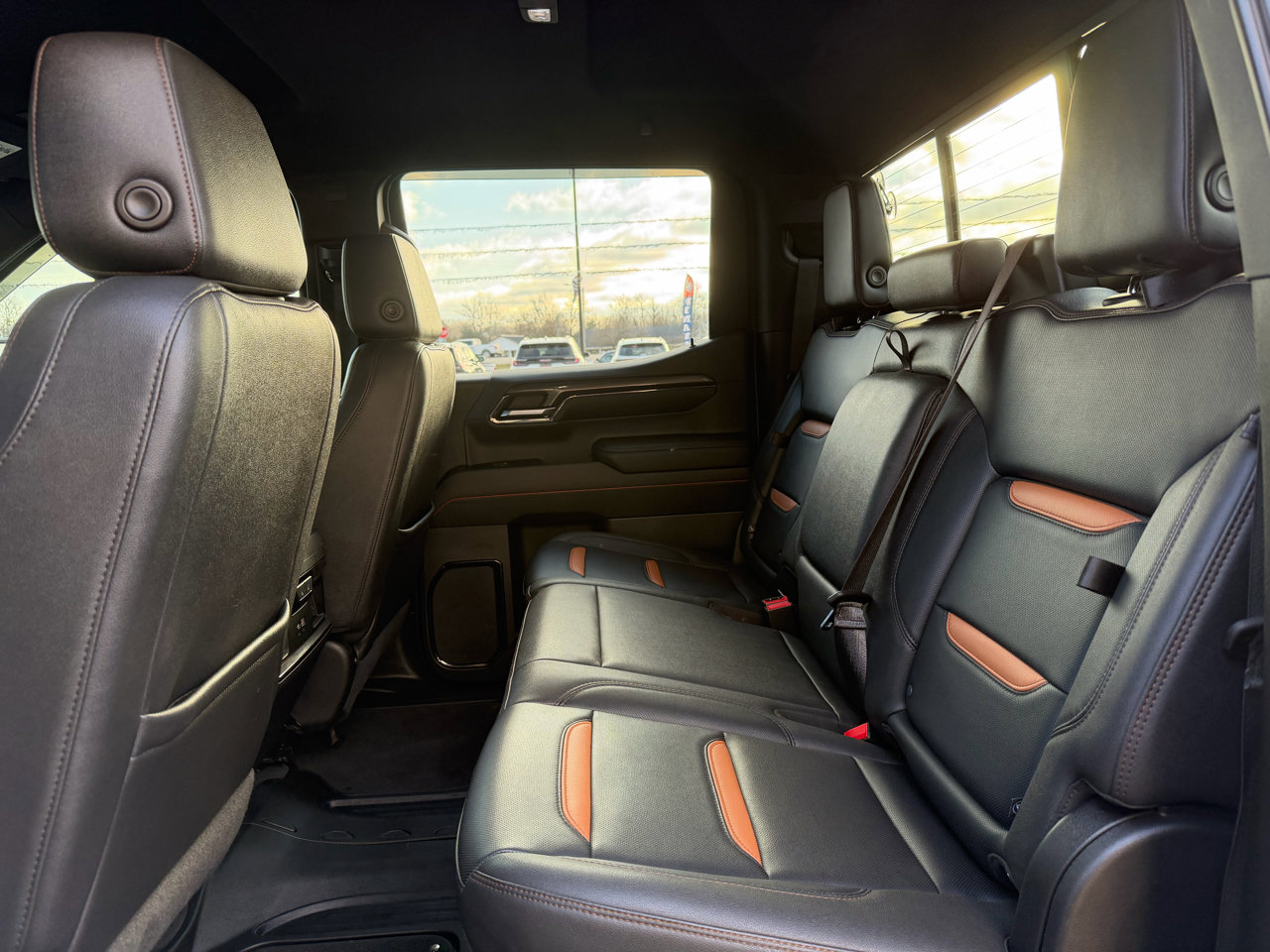 Used 2022 GMC Sierra 1500 AT4 w/ AT4 Preferred Package image 19