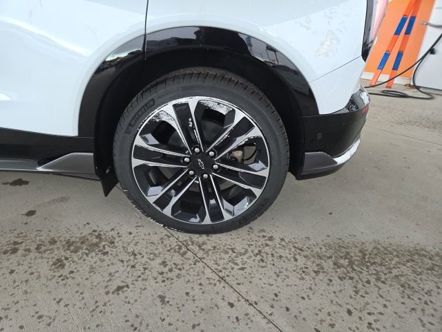 New 2026 Chevrolet Blazer EV SS image 14