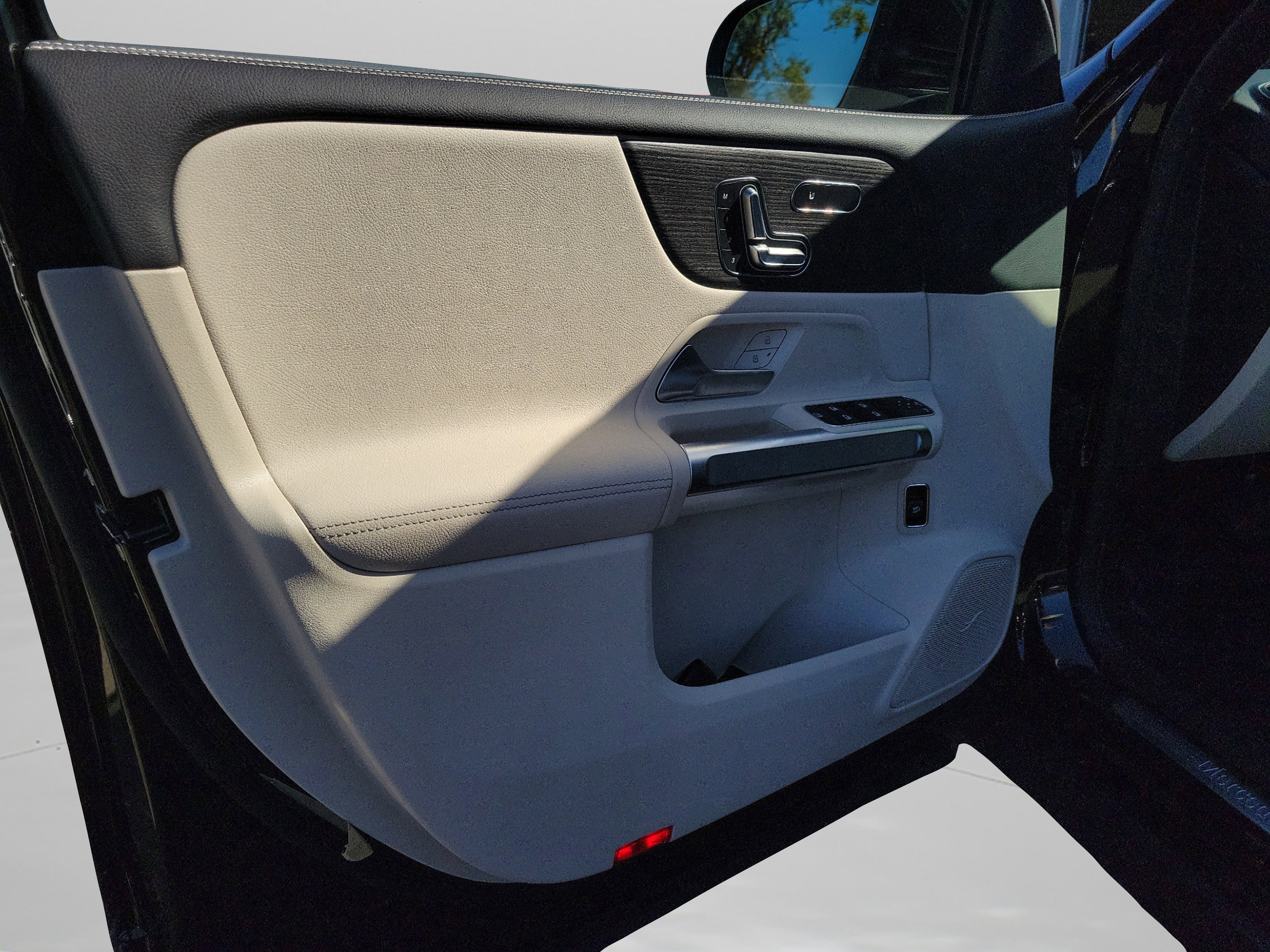 Certified 2026 Mercedes-Benz GLB 250 GLB 250 image 21