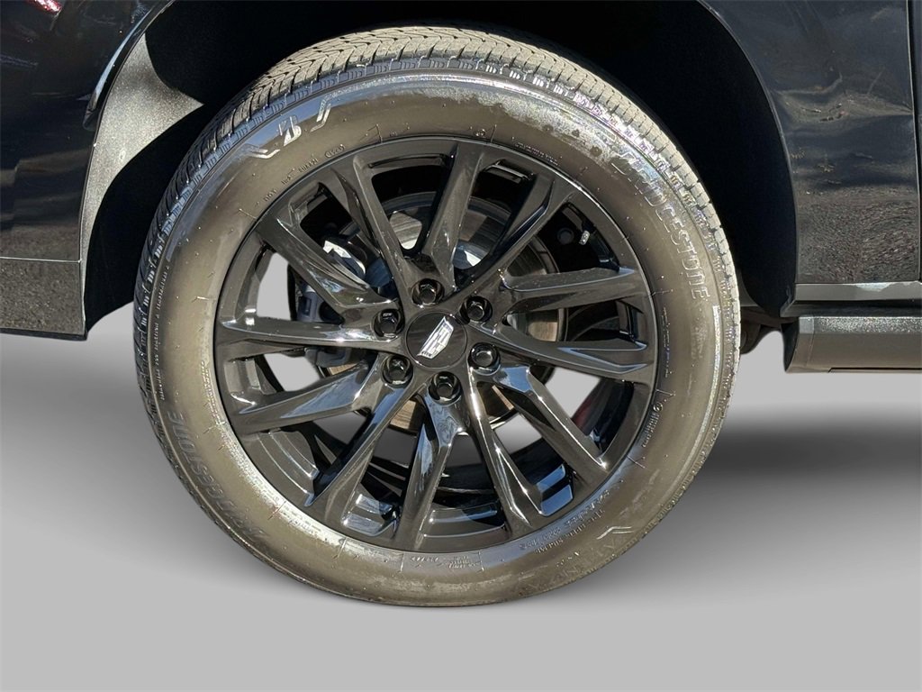 Used 2024 Cadillac Escalade ESV Sport Platinum w/ LPO, ONYX Package image 13