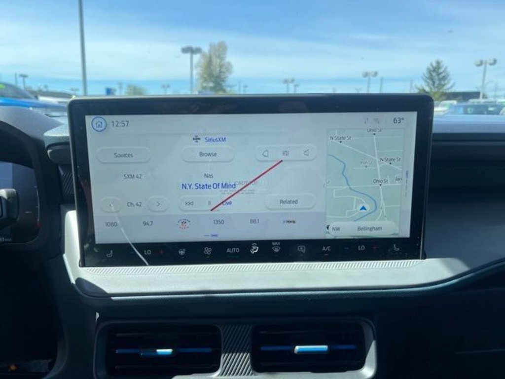 New 2025 Ford Maverick Lobo image 29