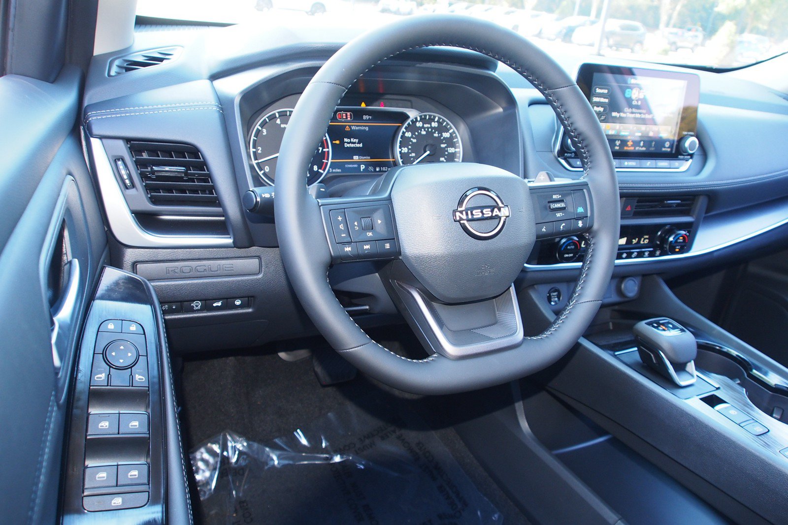 New 2026 Nissan Rogue Dark Armor FWD image 15
