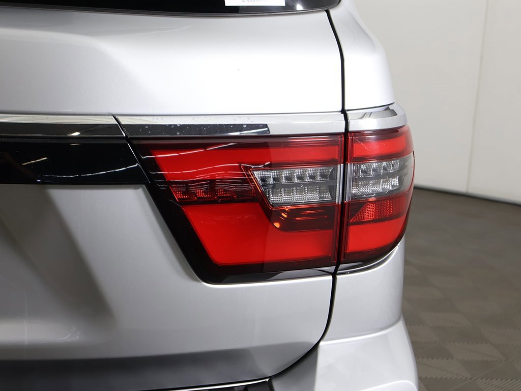 Used 2021 Nissan Armada SV w/ SV Appearance Package image 17