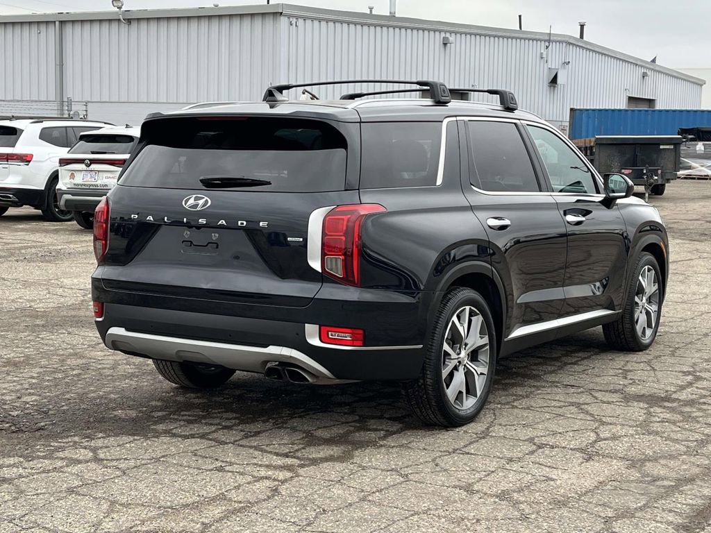 Used 2022 Hyundai Palisade SEL w/ Premium Package image 4