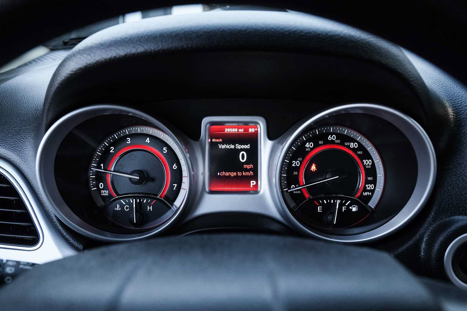 Used 2020 Dodge Journey SE FWD image 46