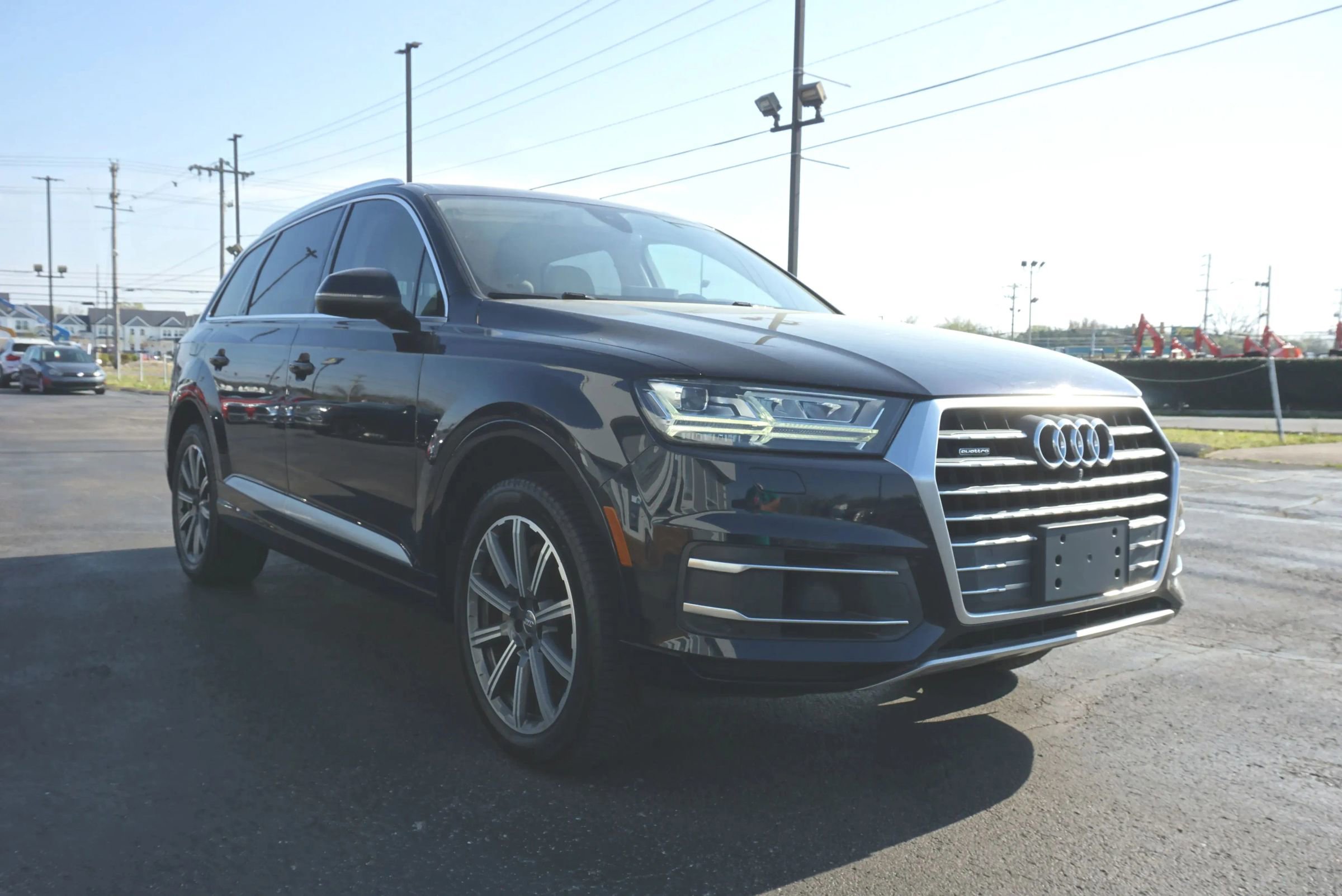 Used 2017 Audi Q7 3.0T Premium Plus image 3