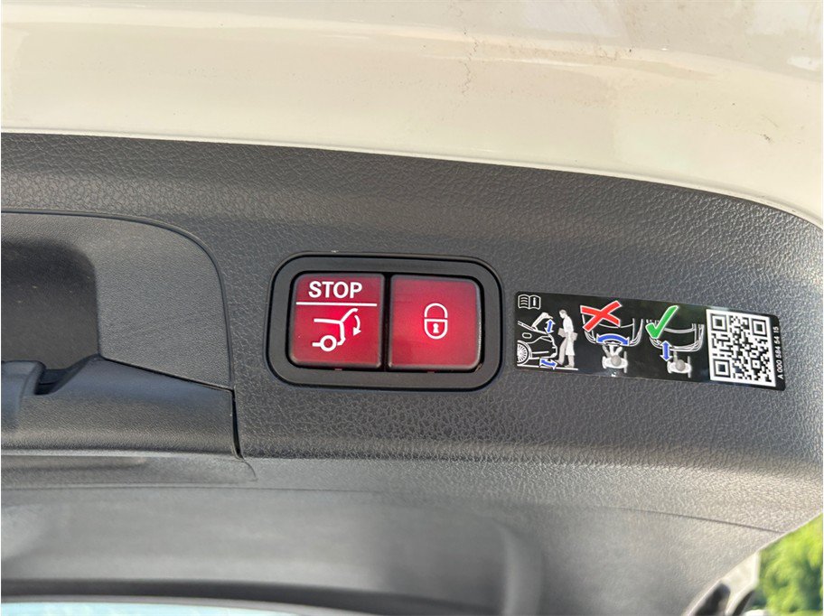 Used 2026 Mercedes-Benz GLE 350 4MATIC image 53