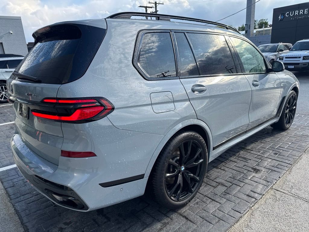 Used 2024 BMW X7 xDrive40i w/ Executive Package AWD/4WD image 6